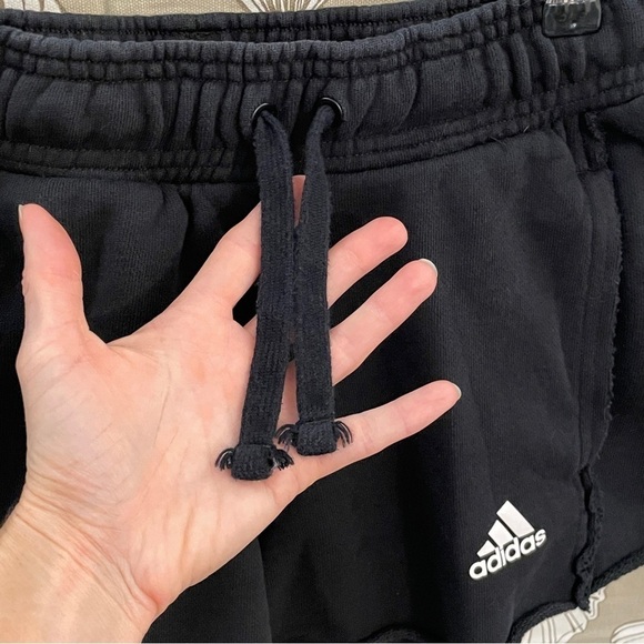 Adidas High Waist Cut Off Shorts XS - Picture 4 of 9